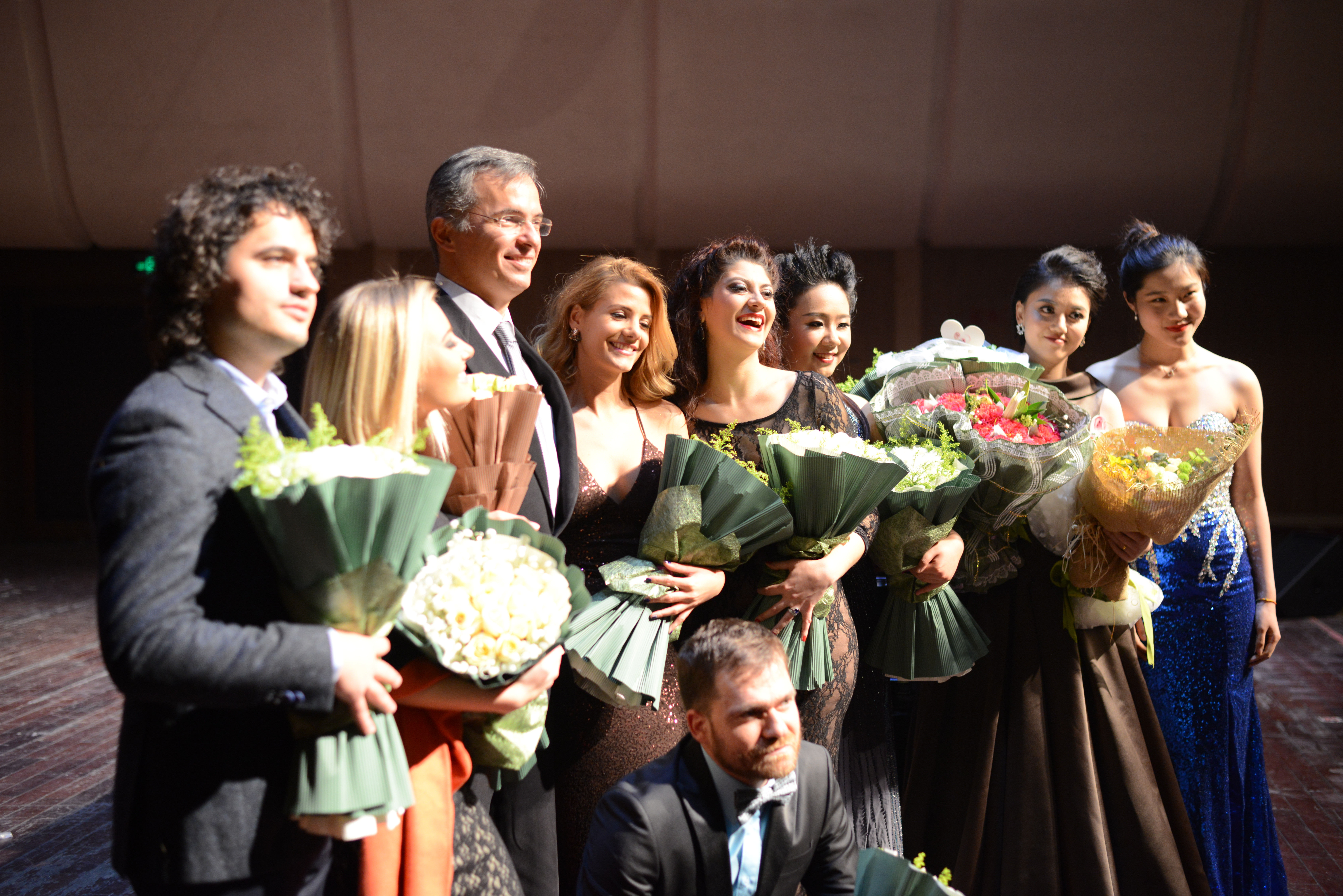 "Zmeii" sopranei Mariana Nicolesco au cucerit China. Spectacole in Beijing si in marile orase ale tarii