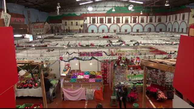 Orasul in care fostii mineri au devenit experti in globulete de Craciun. Creatiile lor sunt apreciate in toata lumea