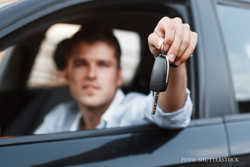 Tara unde scoala de soferi poate fi platita in sex. Doi ministri au explicat conditiile legale pentru un astfel de schimb