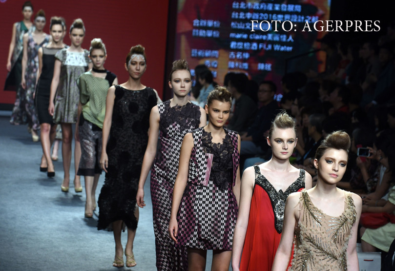 Franta a adoptat o lege care interzice manechinele prea slabe. Amenzi si pentru pozele modificate in Photoshop