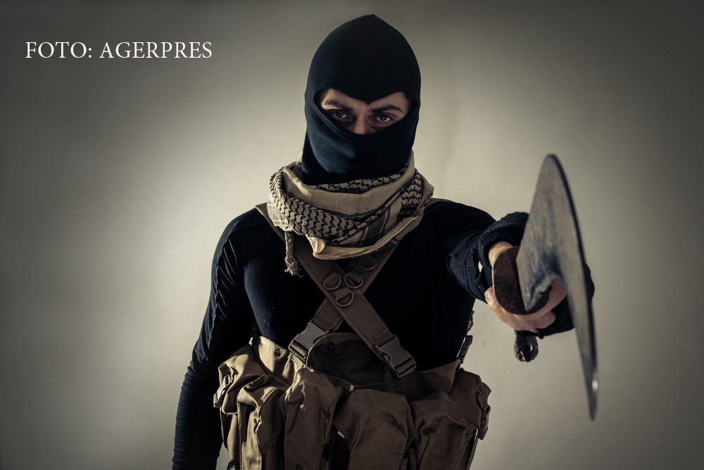 Cum arata un “pasaport” emis de teroristii Statului Islamic. Politia Hesbah are dreptul sa emita acte, dar si sa decapiteze