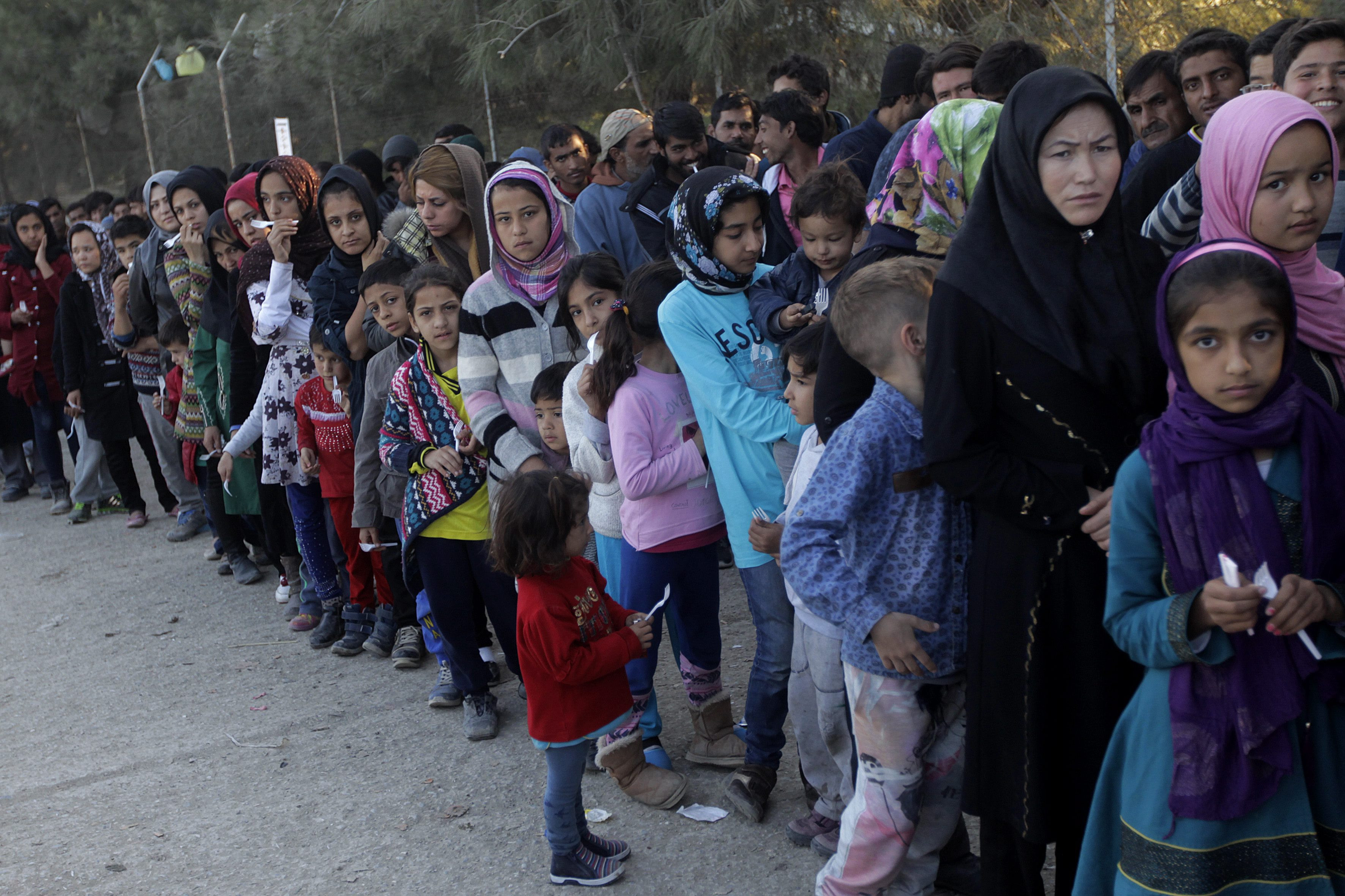 Banca Centrala a Germaniei avertizeaza: O mare parte dintre migrantii ajunsi in Germania risca sa ramana someri