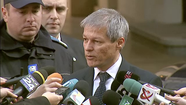 Prima intalnire oficiala dintre Dacian Ciolos si Mugur Isarescu. Despre ce au discutat cei doi