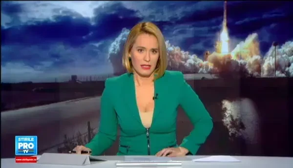 SpaceX reuseste in premiera sa readuca pe Terra prima treapta a rachetei sale Falcon 9, dupa o lansare de sateliti