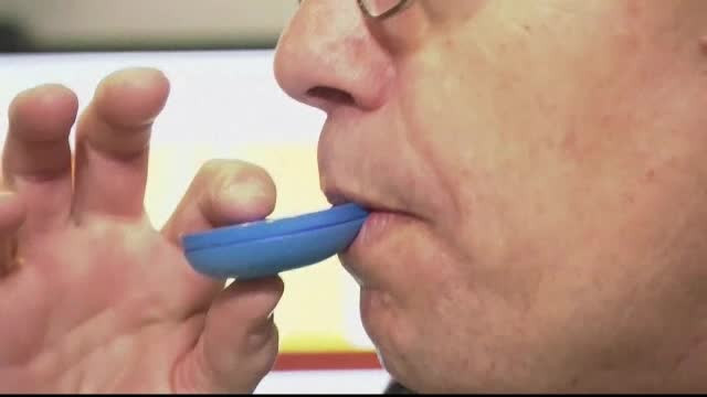 Idei de cadouri hi-tech. Dispozitivul inteligent care uda florile sau gadgetul care ne avertizeaza cand am baut prea mult