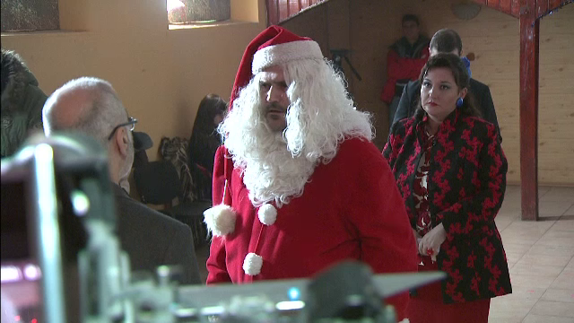 Las Fierbinti - episod special de Craciun vineri seara, la 20:30. Incurcatura in care intra primarul si invitatii surpriza