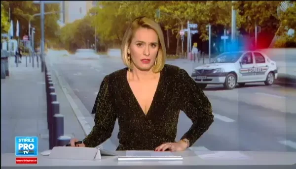 Graba a bagat doi oameni in spital in ajun de Craciun. Atenti sa prinda tramvaiul au fost loviti in plin de masini