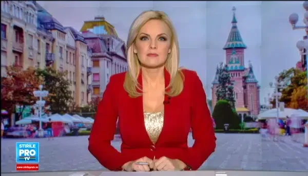 Voluntarii din Timisoara le-au oferit o masa calda celor nevoiasi in ziua de Craciun. Reactia sarmanilor din oras