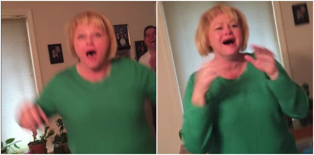 Surpriza uriasa primita de o femeie din SUA, de Craciun. Reactia ei a devenit virala pe internet: VIDEO