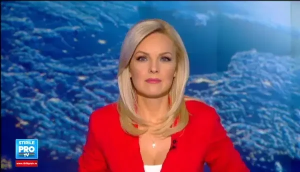 Scandal in Sri Lanka, dupa ce fanele au aruncat cu sutiene in Enrique Iglesias.