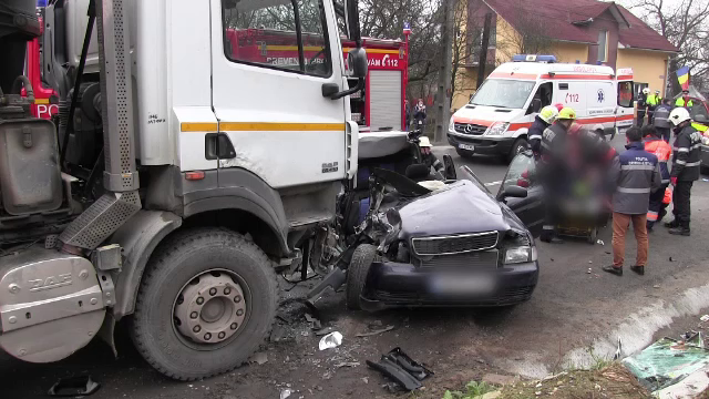 Un tanar de 20 de ani din Dej si-a pierdut viata intr-un cumplit accident rutier. Gestul care l-ar fi putut salva