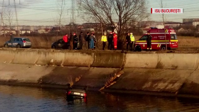 O soferita a plonjat cu masina in Dambovita, in Capitala, dar a reusit sa se salveze. Cum s-a produs accidentul