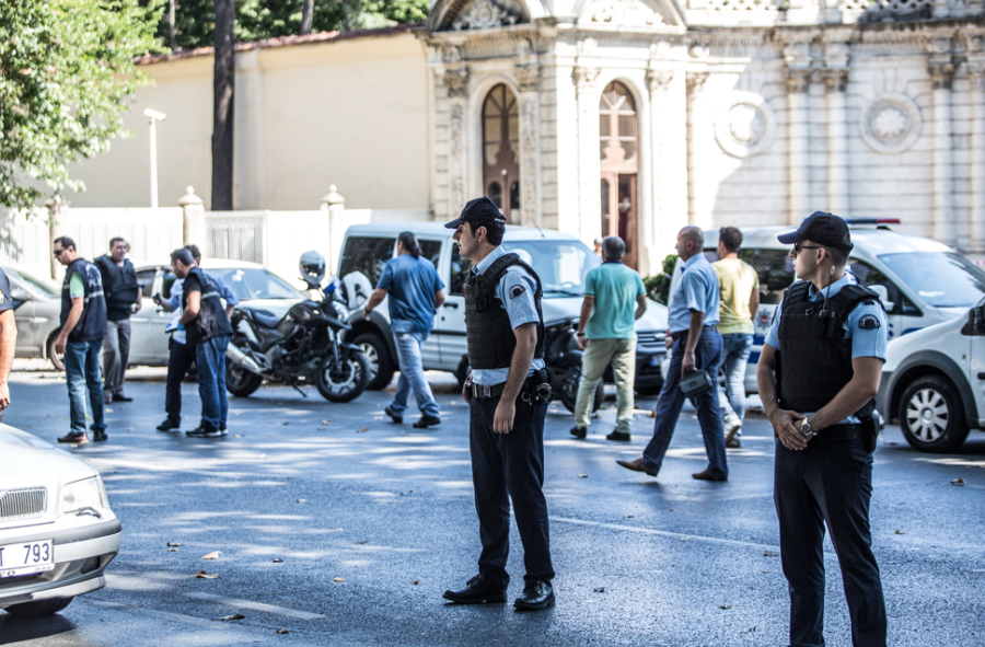 Doi presupusi militanti ai Statului Islamic, arestati in Turcia. Suspectii ar fi planuit un atentat de Revelion