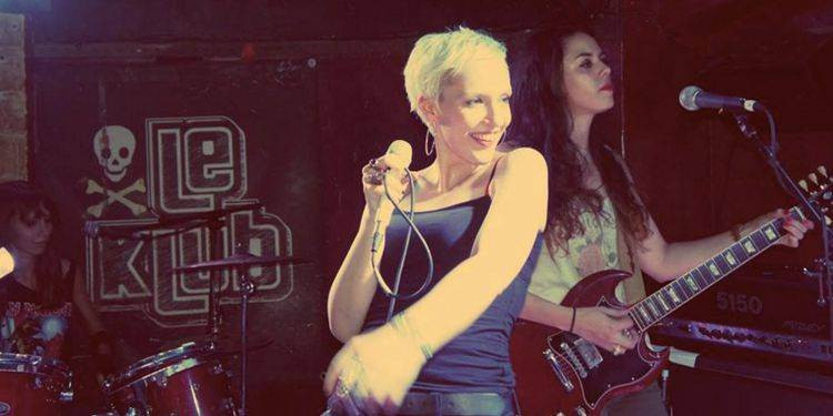 O tanara impuscata de sase ori in sala Bataclan si-a revenit miraculos din coma. Care au fost primele ei cuvinte