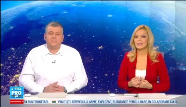 Traditia bizara a unor scafandri din Siberia. Motivul pentru care au scufundat bradul, pe temperaturi de -20 de grade Celsius