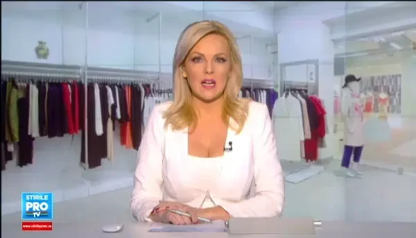 Au inchiriat rochii de mii de euro si s-au pregatit pentru o noapte de gala. Tinutele doamnelor pentru un Revelion de 5 stele