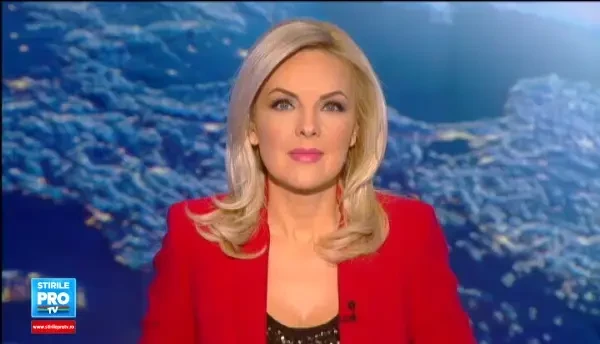 Au intrat in Noul An jurandu-si iubire si credinta. 21 de cupluri s-au casatorit de Revelion la Poarta Sarutului