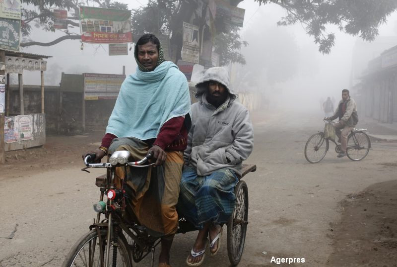 Cel putin 8 morti si 100 de raniti dupa ce un cutremur puternic a lovit India. Seismul a avut o magnitudine de 6.7
