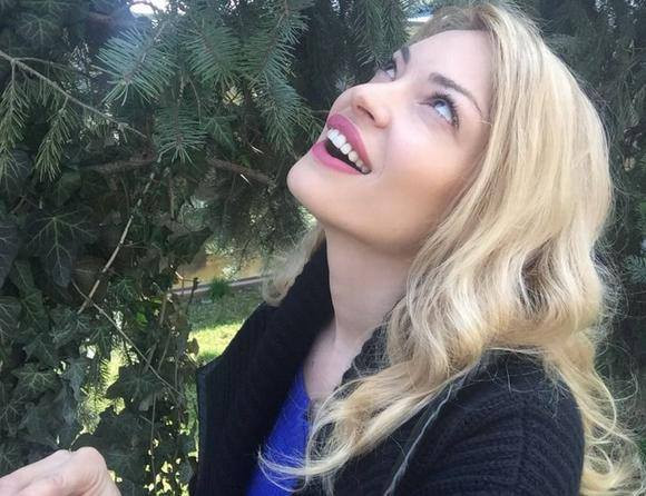 Valentina Pelinel a confirmat ca este insarcinata. Cine este tatal: "Stiu ca acum se fabrica multe ipoteze si scenarii"