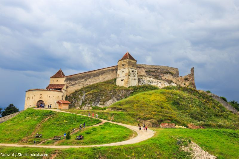 Cetatea Rasnov, in topul celor mai frumoase 10 castele din lume. Constructiile celebre care se afla pe aceeasi lista