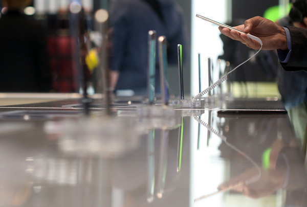 Clasamentul celor mai bune smartphone-uri din lume in acest moment. Cine e nr. 1