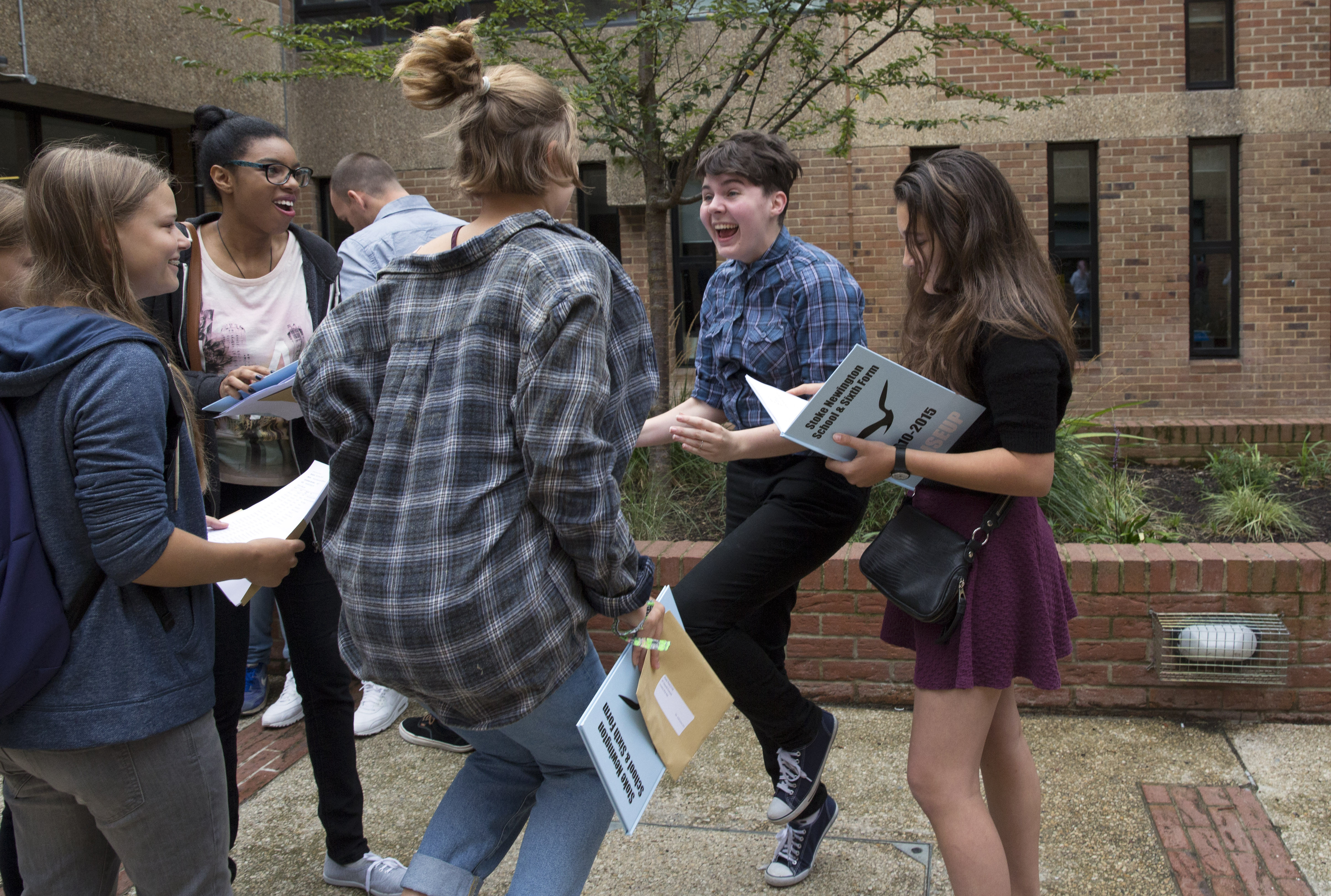 Tara din UE care si-ar putea amana examenele scolare pentru a-i integra pe musulmani. Cand pica Ramadanul in 2016