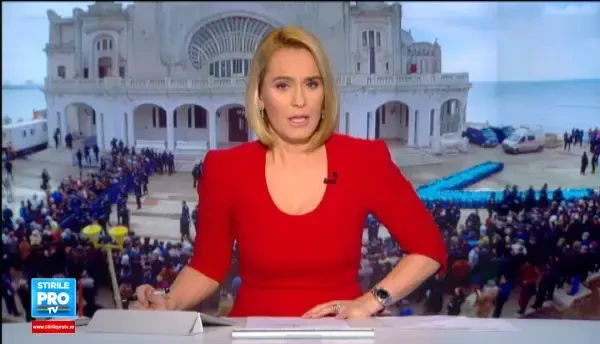 Slujba cu fast la Constanta, de Boboteaza, oficiata de peste 100 de preoti. Aghiazma, adusa cu boi si magarusi