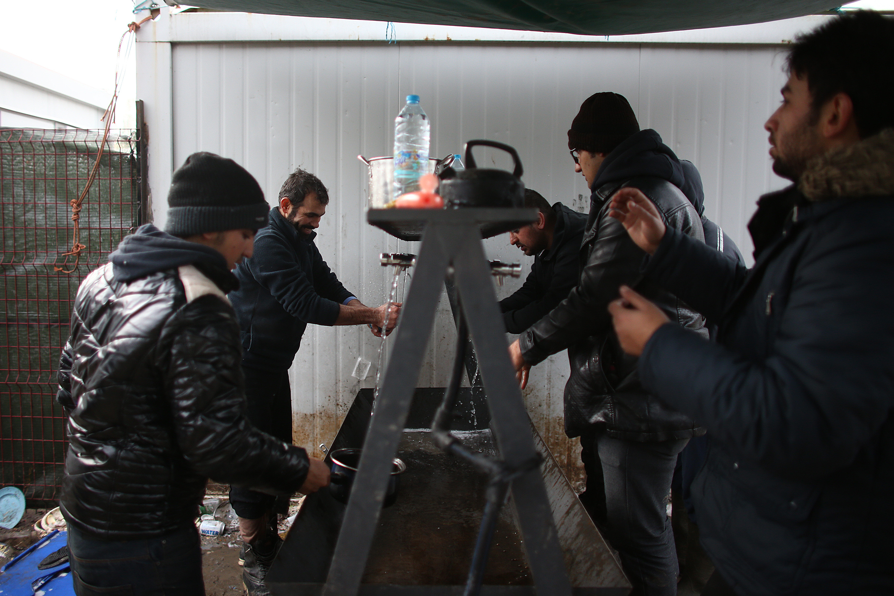 Cazuri de hartuire sexuala in noaptea de Anul Nou si la Helsinki. Trei suspecti, solicitanti de azil, arestati