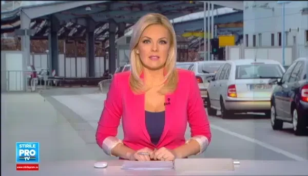 Cozi de peste 2 kilometri si ore de asteptare, la vami. Testul rabdarii pentru romanii care se intorc in strainatate