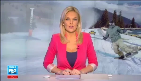 Ploaia nu i-a speriat pe turistii aflati in vacanta la Paltinis. Tinerii s-au bucurat de vremea calda si au schiat