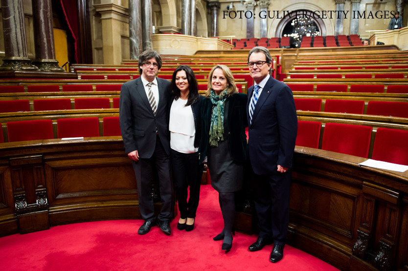 Marcela Topor, Carles Puigdemont, Artur Mas, Helena Rakosnik