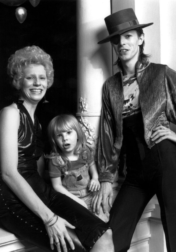 David Bowie, Angie Bowie