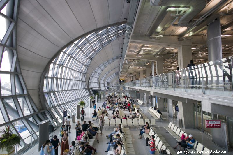 Spaima teribila prin care a trecut o turista pe aeroportul din Bangkok. Ce a descoperit in caruciorul de carat bagaje