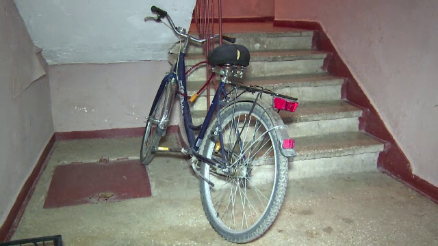 Un barbat din Alba s-a sinucis dupa ce iubita lui l-a dat afara din casa. Ce i-ar fi spus fratelui sau cu cateva ore inainte