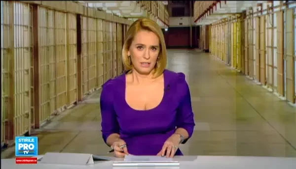 Prima femeie care l-a vizitat pe Cristi Borcea in arest, dupa ce Valentina Pelinel a anuntat ca este insarcinata