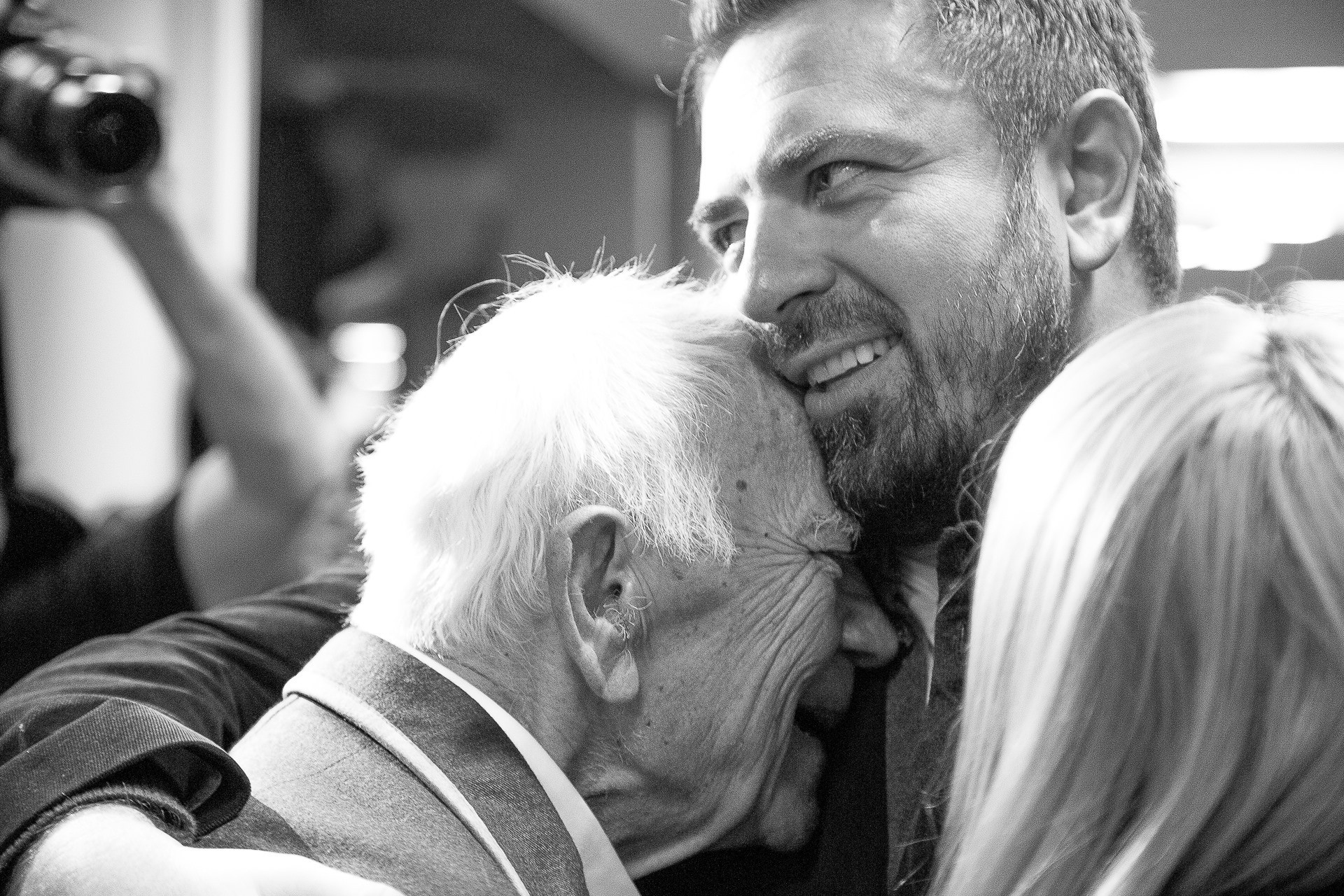 Horia Brenciu este in doliu. Tatal sau a murit la varsta de 85 de ani