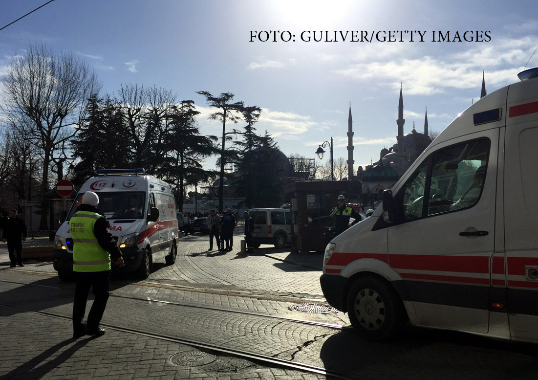 Atentat cu bomba in Turcia, cu sase morti si 39 de raniti. Atacul militantilor kurzi a vizat o sectie de politie