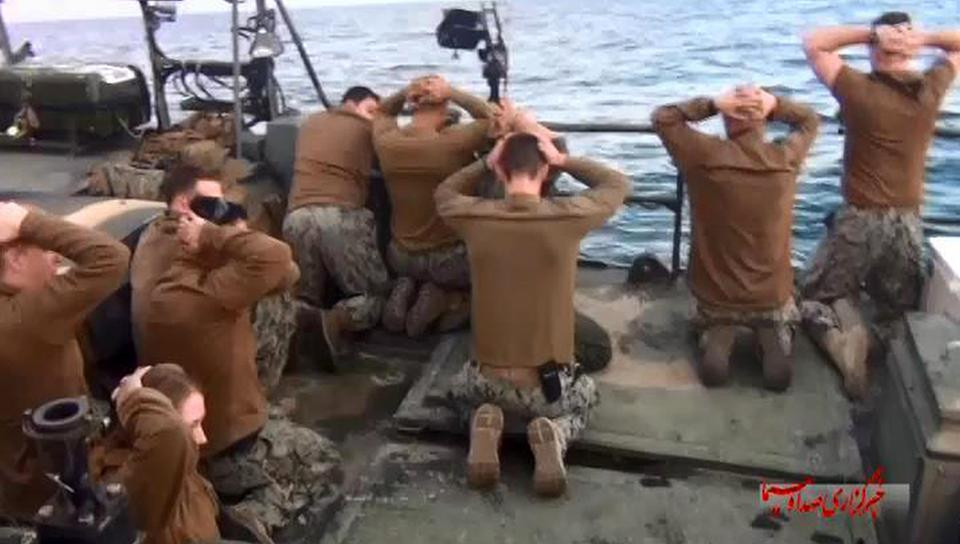 Iranul a difuzat imagini cu un marinar american care "isi cere scuze". Analist: "O incercare de a umili armata SUA". VIDEO