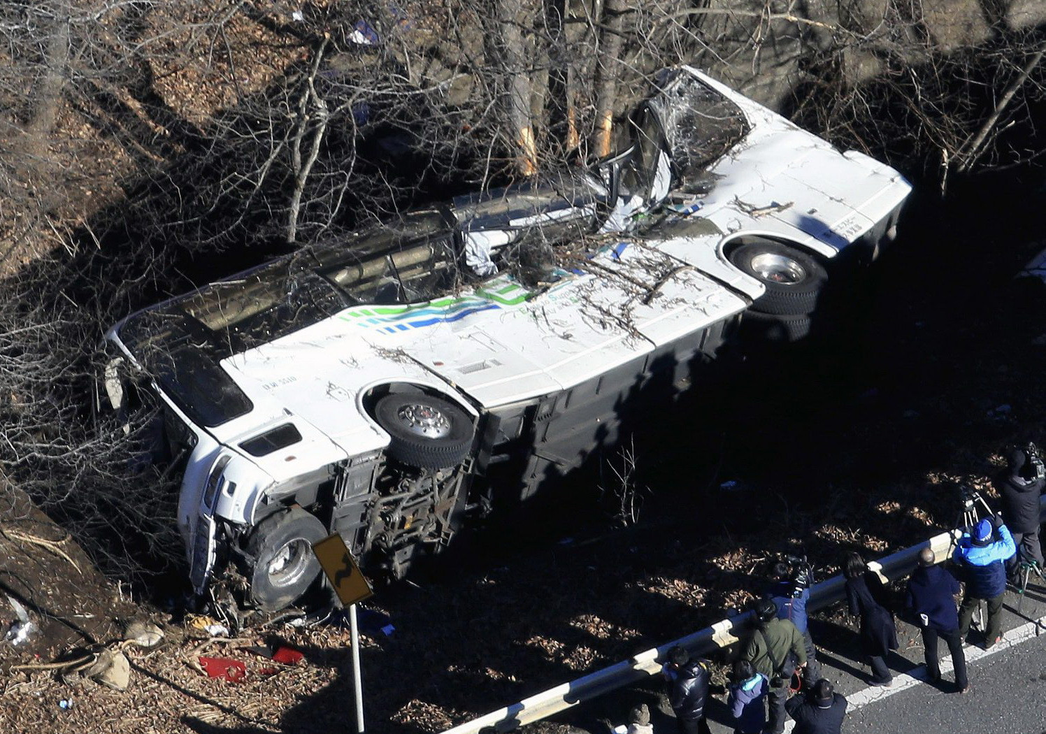 Grav accident in Japonia. 14 turisti au murit, iar 27 au fost raniti, in drum spre o statiune de schi. VIDEO