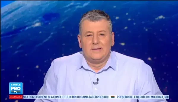 Batranul de 101 ani care a devenit vedeta pe internet dupa ce a fost filmat cum curata zapada din fata casei sale