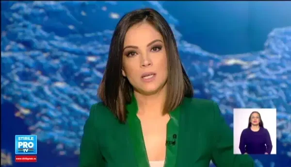 Trei eleve de liceu din Ploiesti, duse de urgenta la spital. Un coleg le-ar fi dat substante halucinogene