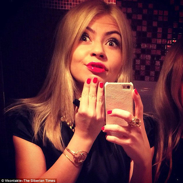 Fiica unui politician rus a ucis doi barbati, dupa ce a condus sub influenta alcoolului. Ce pedeapsa a primit pentru fapta sa