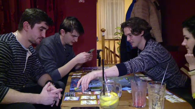 Afacerea cu care mai multi tineri au dat lovitura. Cum si-au transformat cafenelele in cele mai cautate locuri din oras