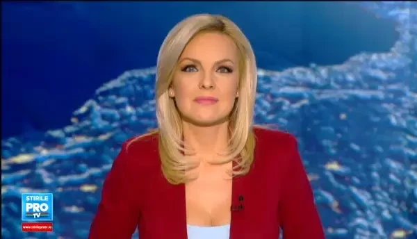 O purcelusa de 130 de kilograme, vedeta unui sat din Norvegia. Ce face in momentul in care este lasata libera prin curte