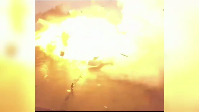 Dezastru pentru "Space X", dupa succesul inregistrat acum o luna. Primul etaj al rachetei Falcon 9 a explodat la aterizare