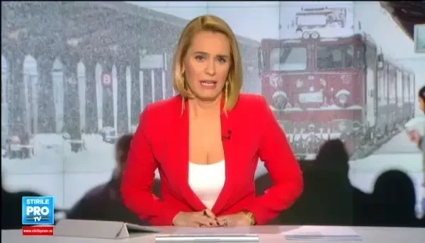 Pasagerii din trenul Arad-Constanta au mers 12 ore in vagoane plina de zapada. Explicatia data de CFR Calatori