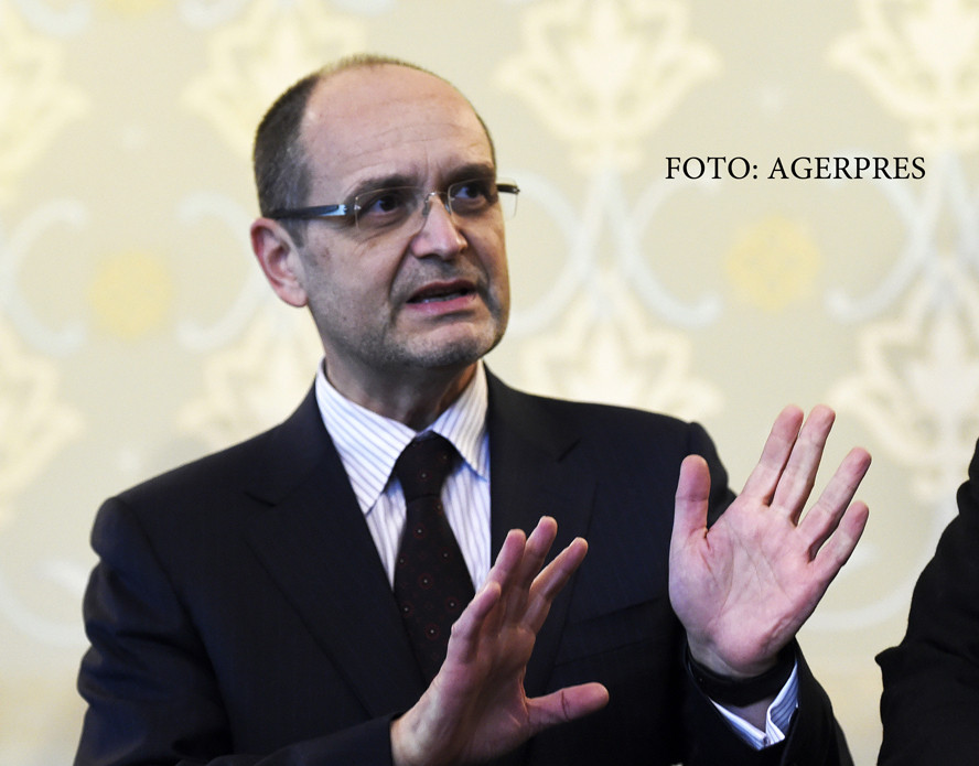 Cine poate da DELETE in caz de COPY-PASTE. Ministrul Curaj a anuntat ca doctoratele pot fi retrase doar de universitati