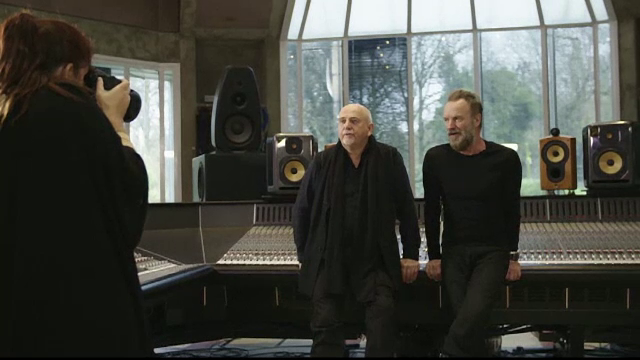 “Piatra, foarfece, hartie”. Starurile Sting si Peter Gabriel le-au pregatit fanilor o mare surpriza in cadrul turneului