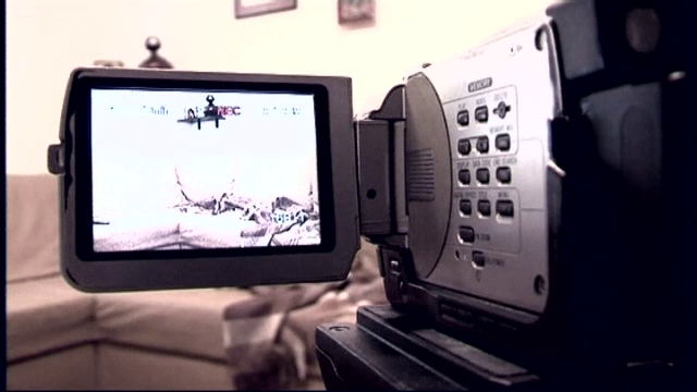 Copii de 11 luni si 3 ani din Giurgiu, abuzati de propria mama. Femeia vindea imaginile unui pedofil american, prins de FBI