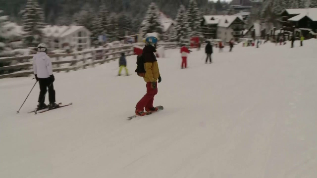 Valea Prahovei, 100% rezervata. Peste 10.000 de turisti sunt asteptati in weekendul cu reduceri mari